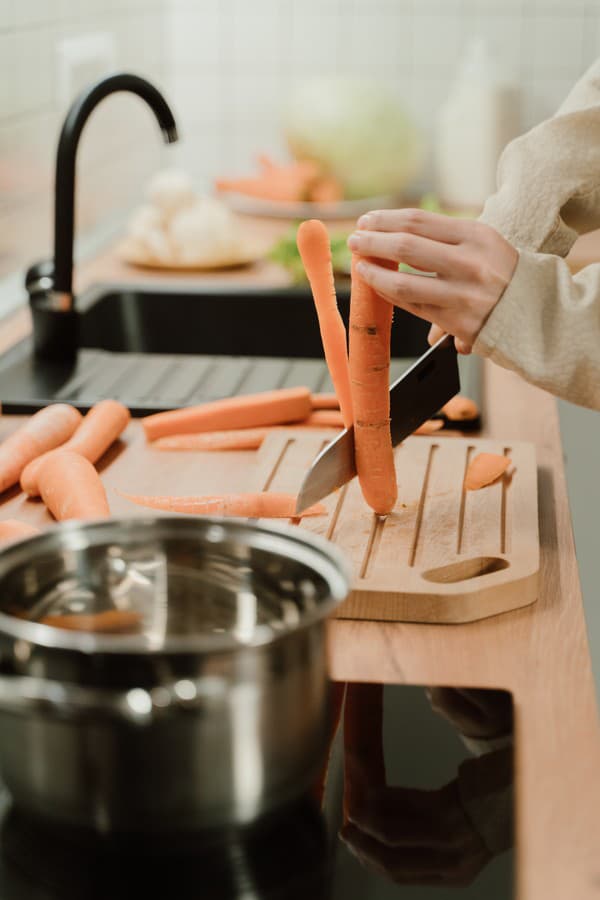 Ak máte problém s vyprázdňovaním, skúste zjesť surovú mrkvu.