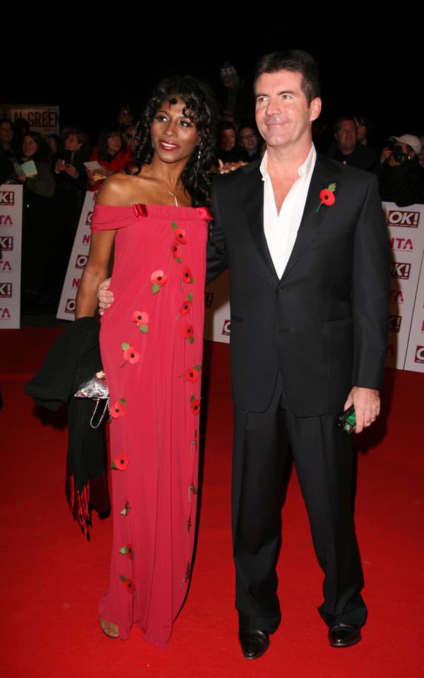 Simon a Sinitta počas udeľovania cien National Television Awards 2008