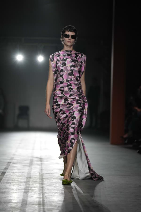 Kolekcia Prada 2023/2024 na Milánskom Fashion Weeku.