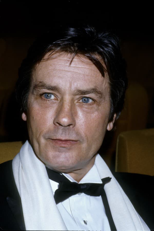  Alain Delon je považovaný za najšarmantnejšieho herca v histórii filmu.