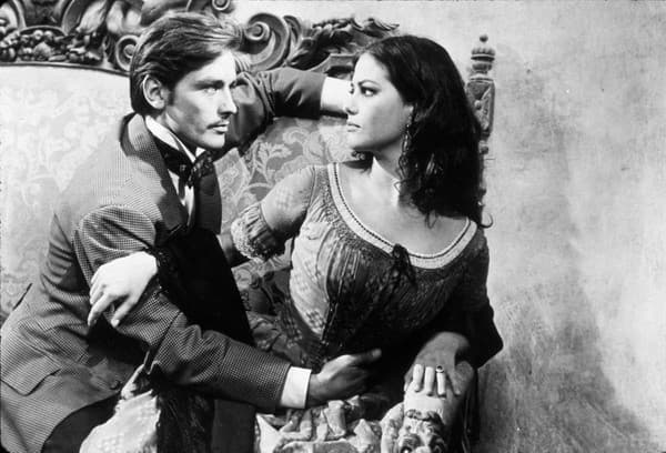 Claudia Cardinale a Alain Delon