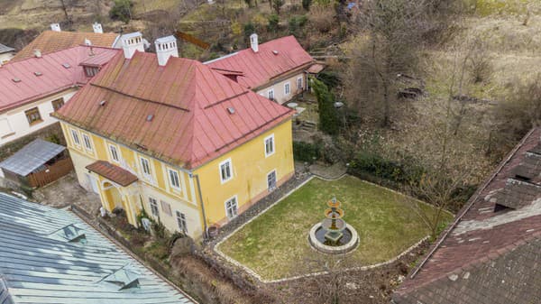 Romantický pobyt vo VILA ŠTIAVNICA máte na dosah.