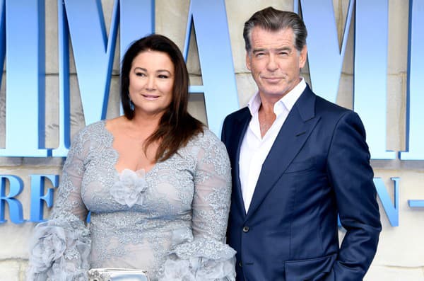 Keely Shaye Smith a Pierce Brosnan