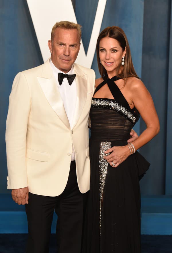 Kevin Costner a Christine Baumgartner 