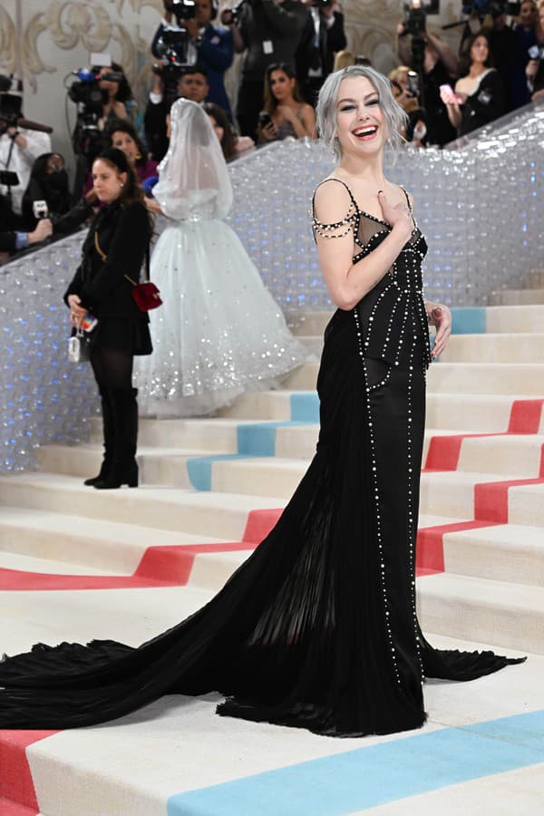 Pheobe Bridgers na MET GALA 2023