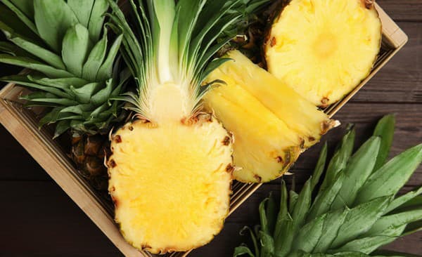 Ananás je plný zdraviu prospešných látok.