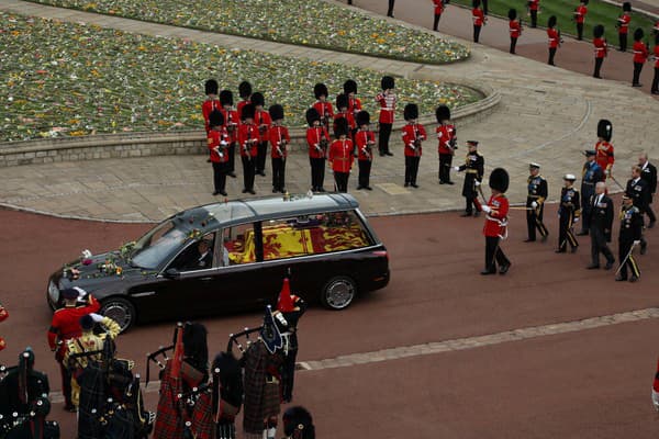 Pohreb kráľovnej Alžbety II. 