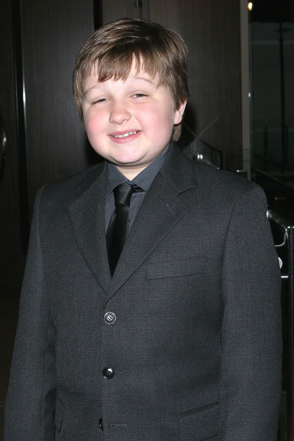 Angus Turner Jones (2005)