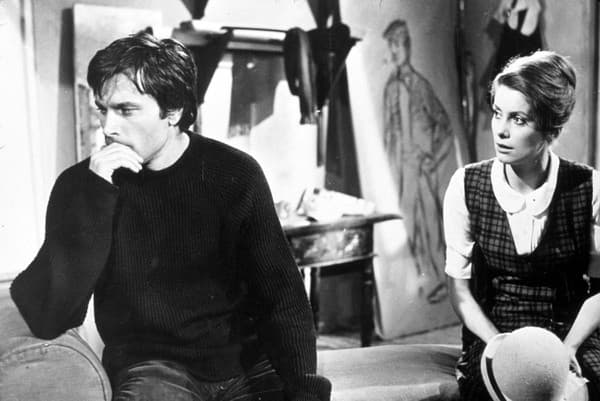 Catherine Deneuve a Franco Nero vo filme Tristana (1970).