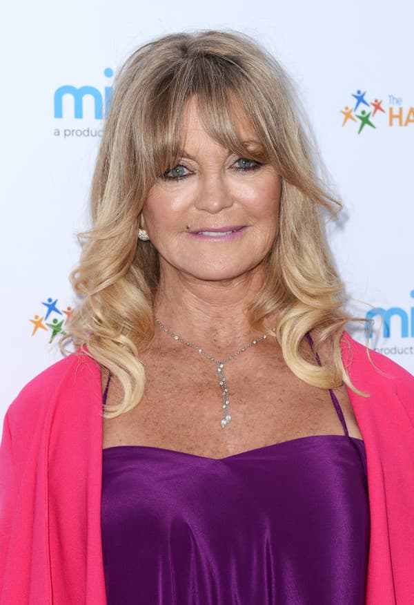 Goldie Hawn sa nebojí ani mladíckej ofiny! 