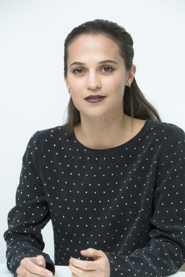 Herečka Alicia Vikander.