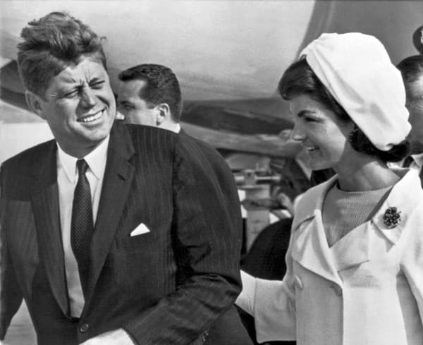 Prezident USA, John Fitzgerald Kennedy so svojou manželkou Jacqueline Kennedy.