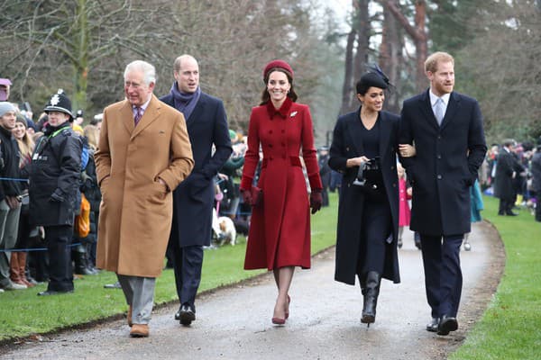 Vzťah Kate a Meghan mal byť komplikovaný už od samého začiatku. 