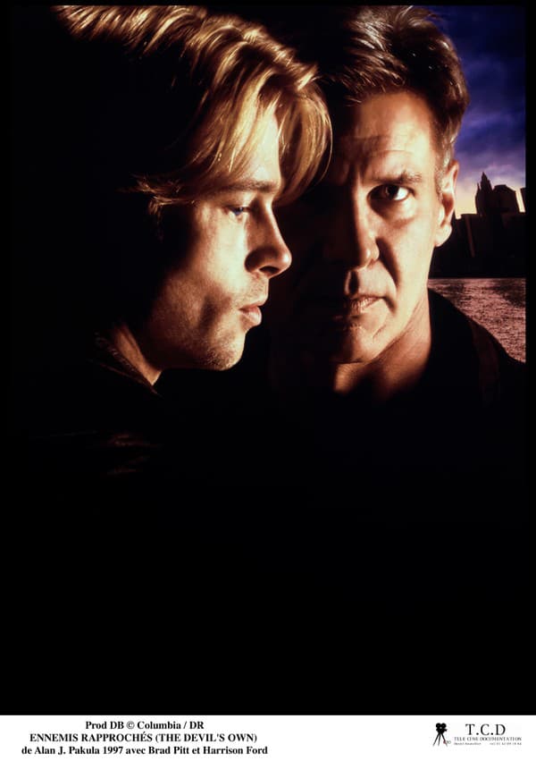 'The Devil's Own' (Alan J Pakula 1997), v hlavných úlohách Harrison Ford a Brad Pitt.