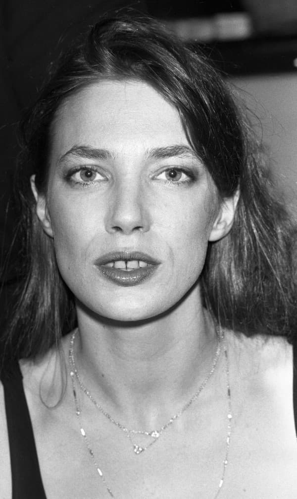 Jane Birkin je módnou ikonou mnohých generácií. 