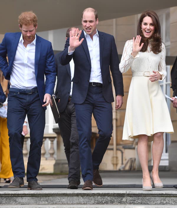 Princ Harry, princ William a princezná Kate