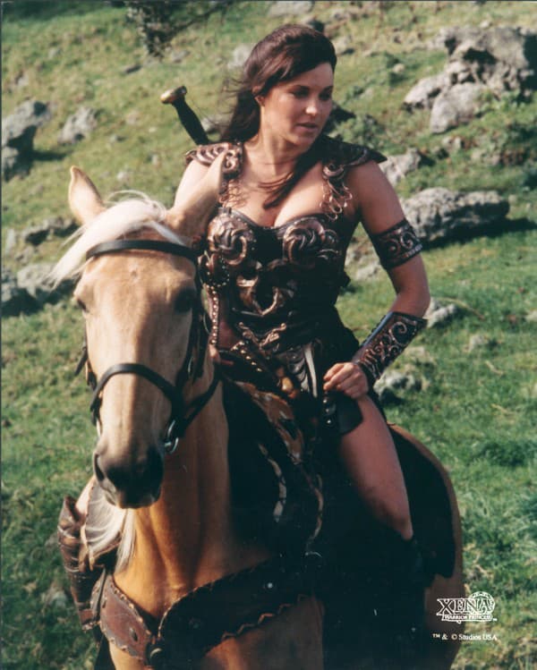 Lucy Lawless 