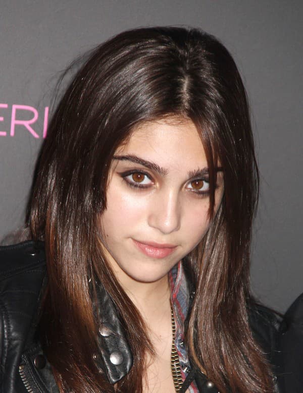 Lourdes Leon  