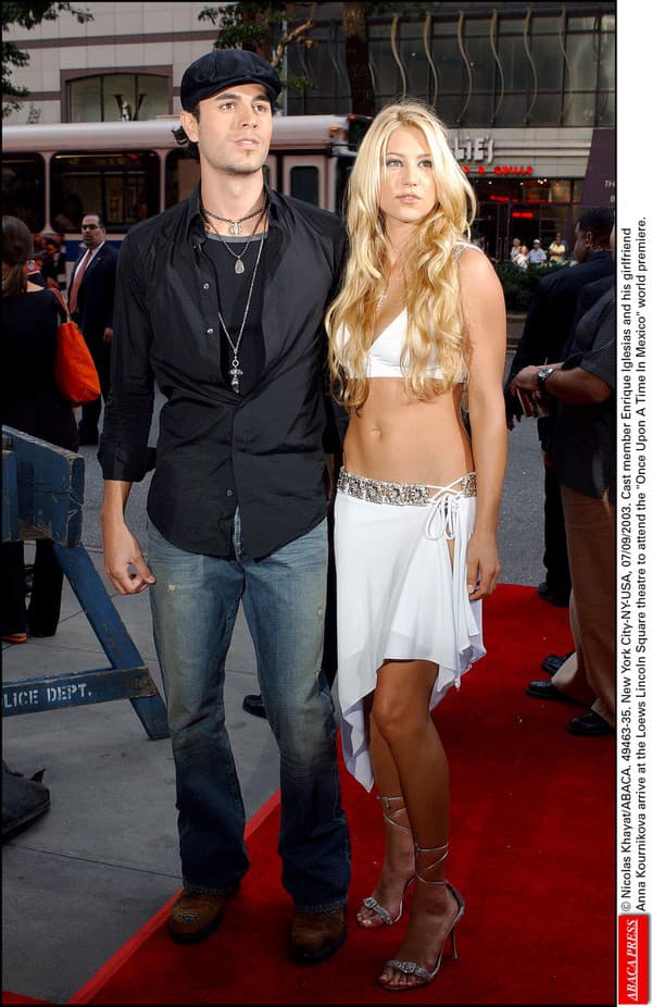 Enrique Iglesias a Anna Kournikova 