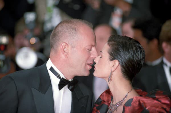 Bruce Willis s Demi Moore