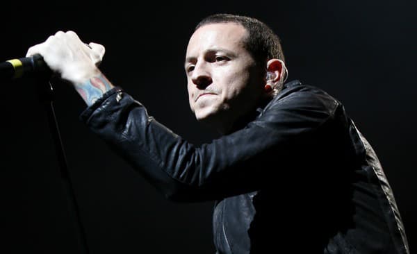 Chester Bennington spáchal samovraždu. Nikto netušil, že je na tom psychicky až tak zle.