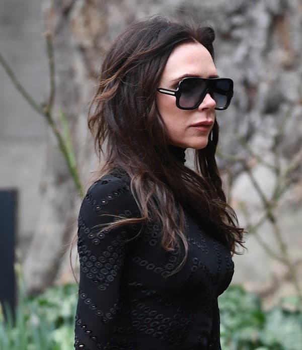 Victoria Beckham svoje jemné vlasy nikdy neskrývala. 