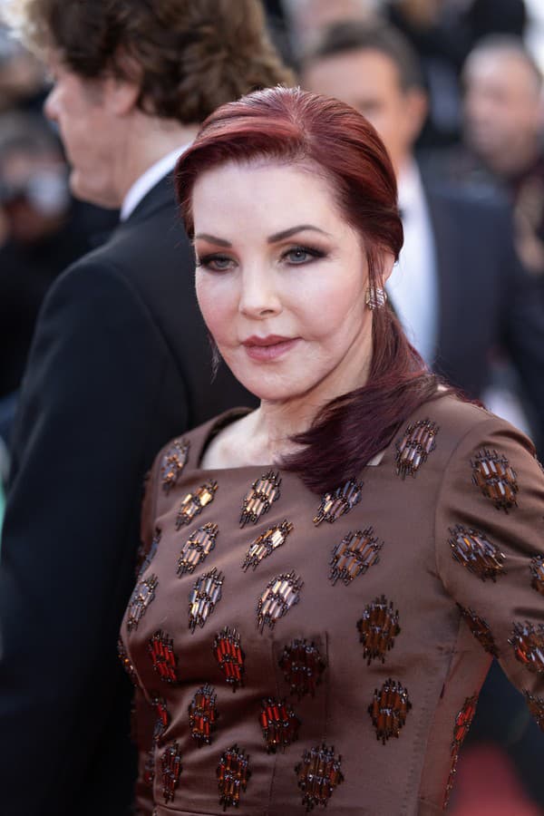 Priscilla Presley
