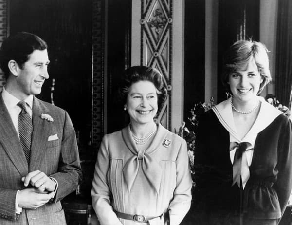Charles a Diana s kráľovnou Alžbetou II.